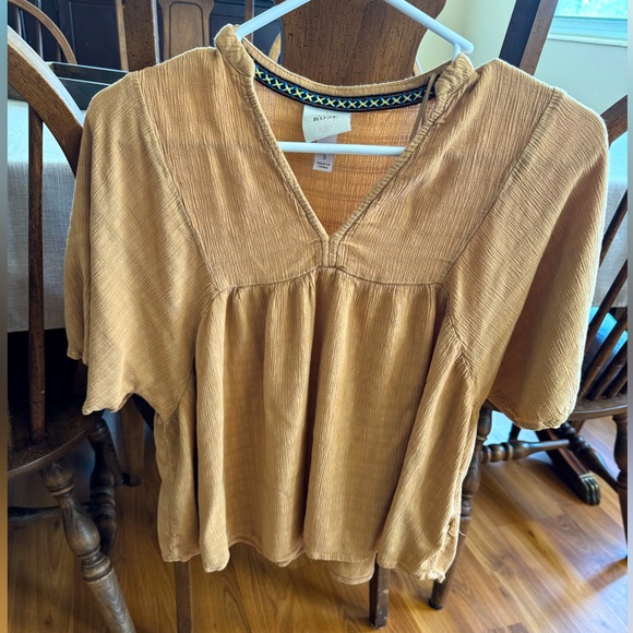 Knox Rose Blouse - Picture 1 of 3
